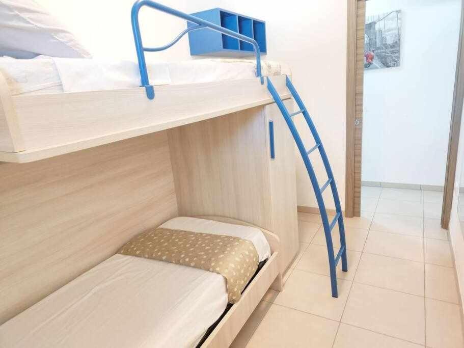托雷圣乔万尼乌App Girasole 1A 300 Metri Dal Mare In Salento公寓 外观 照片