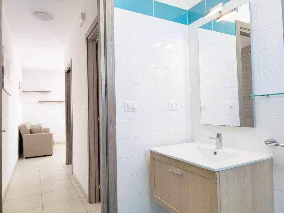 托雷圣乔万尼乌App Girasole 1A 300 Metri Dal Mare In Salento公寓 外观 照片