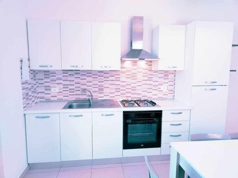 托雷圣乔万尼乌App Girasole 1A 300 Metri Dal Mare In Salento公寓 外观 照片